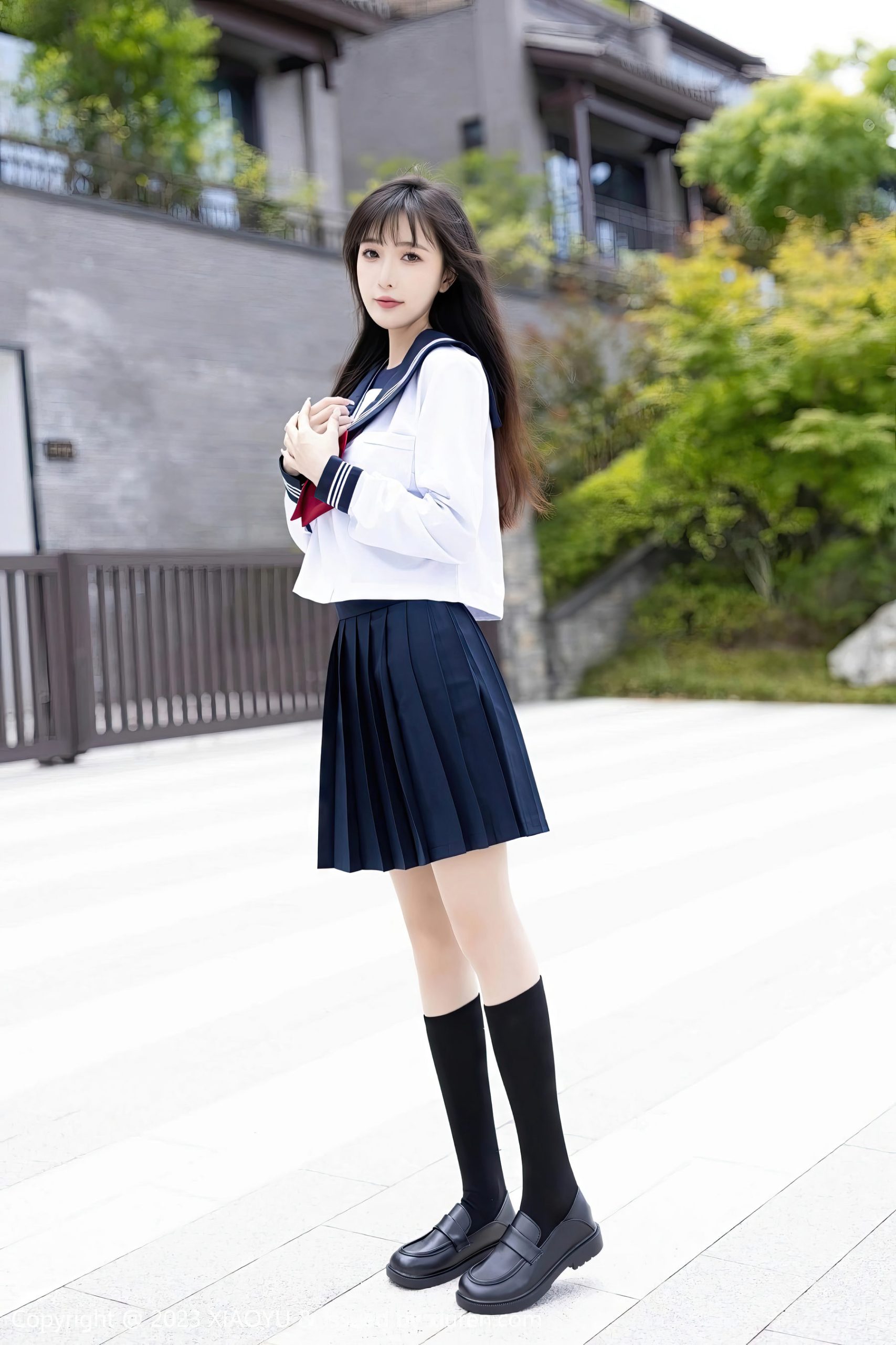 [XIAOYU语画界] Vol.1045 模特林星阑 – 学妹制服+黑色长筒袜贵州旅拍-瞬颜部落