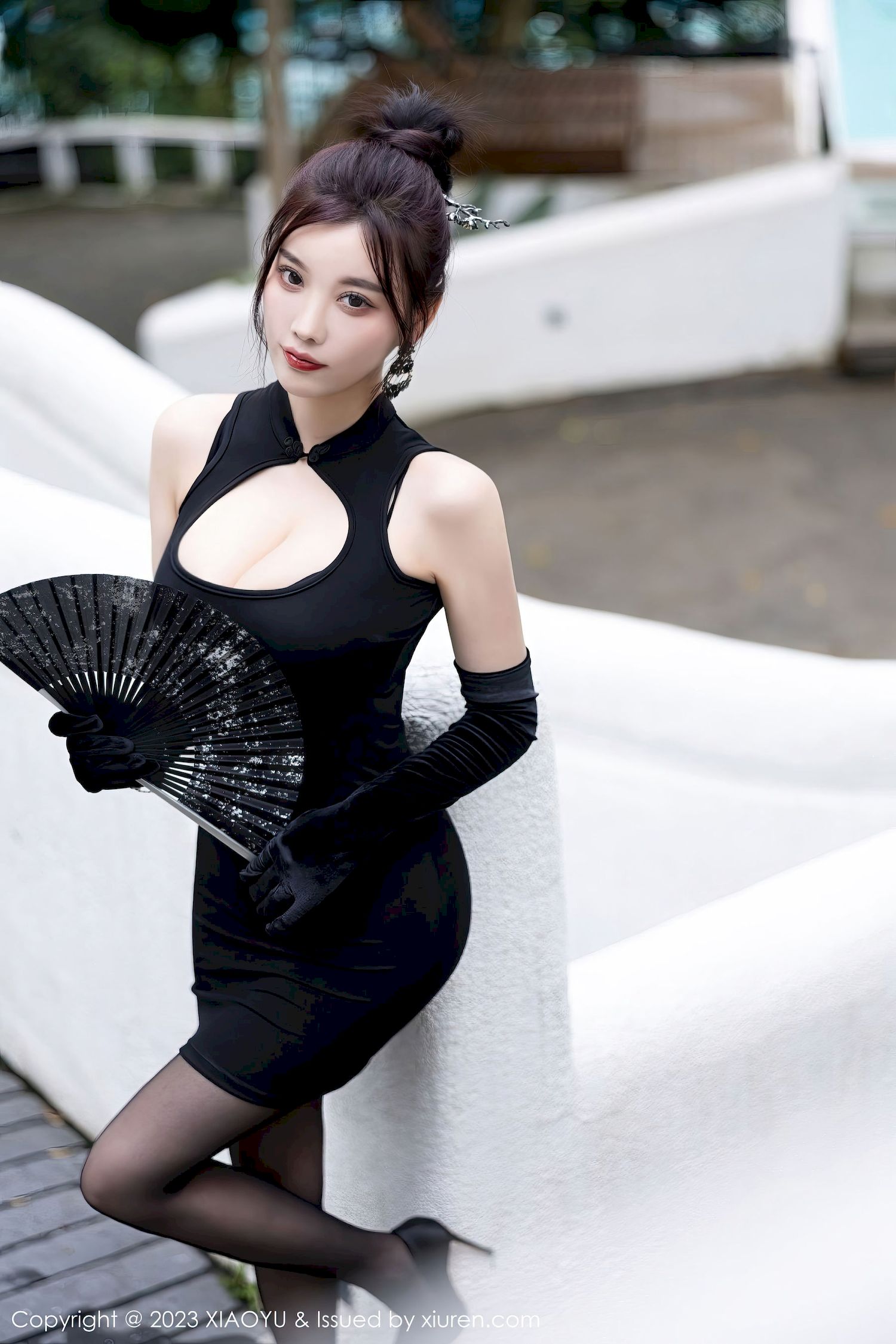 [XIAOYU语画界] VOL.1070 杨晨晨Yome – 旗袍+迷人黑丝贵州旅拍-瞬颜部落