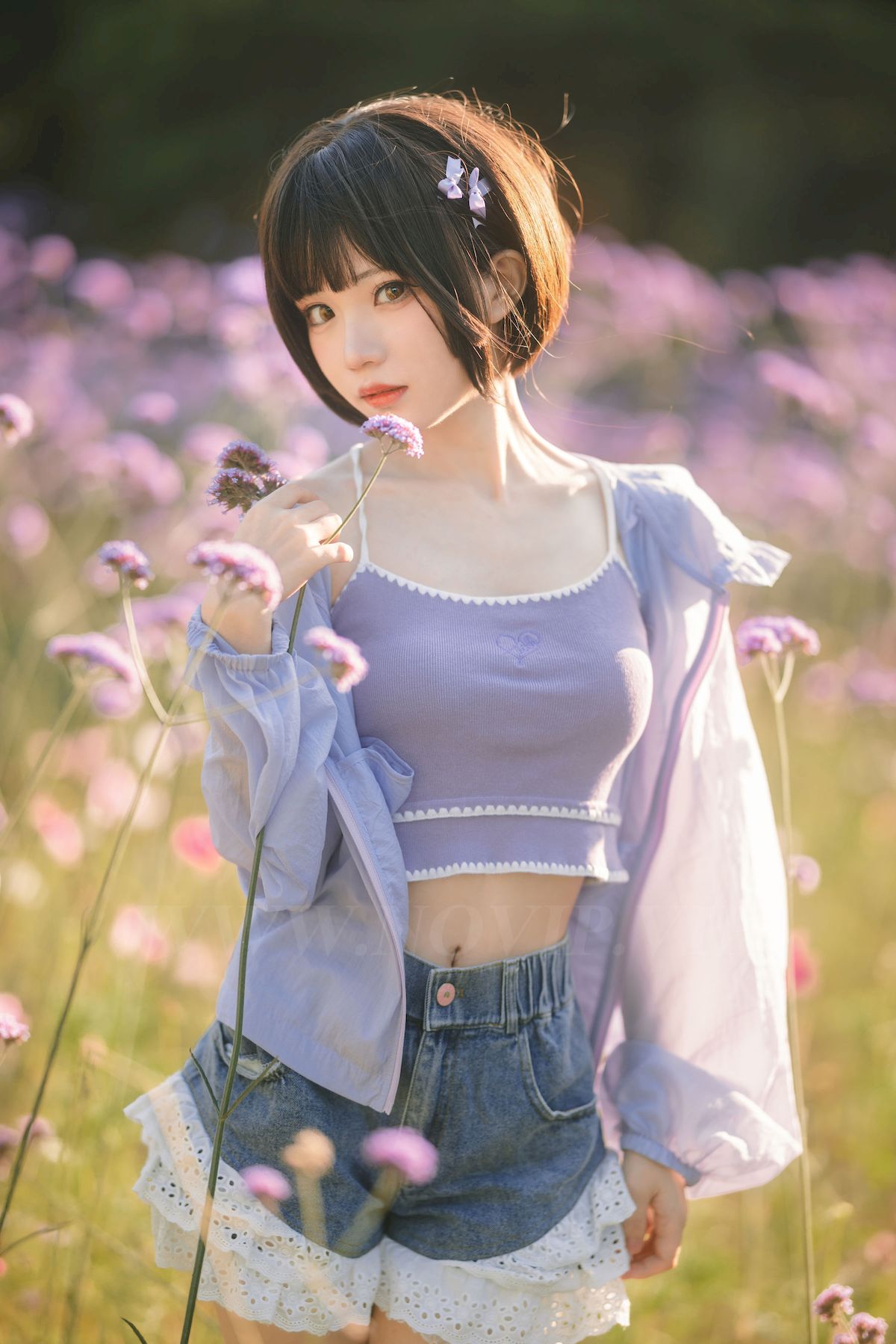 网络红人花柒Hana户外粉色花海青春阳光性感写真-御萝部落-瞬颜部落