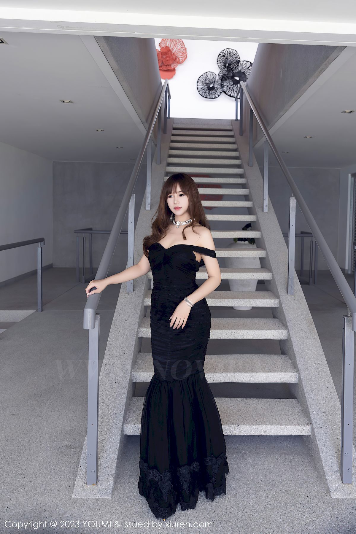 尤蜜荟美女模特icy猪黑色蕾丝服饰搭配魅惑黑丝泰国旅拍-御萝部落-瞬颜部落