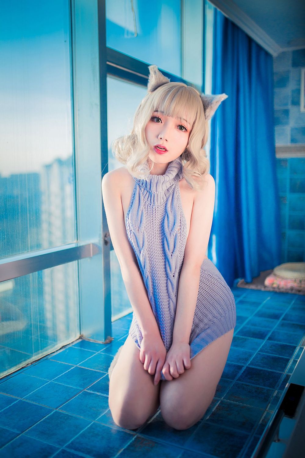 萝莉萌妹子真央Mao露背毛衣秀完美身材猫女郎装扮性感写真-御萝部落-瞬颜部落