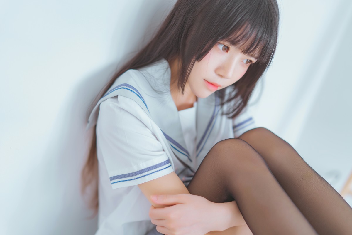 图片[24]-[Cosplay]桜桃喵 – 校服黑丝 – COSPLAY-瞬颜部落