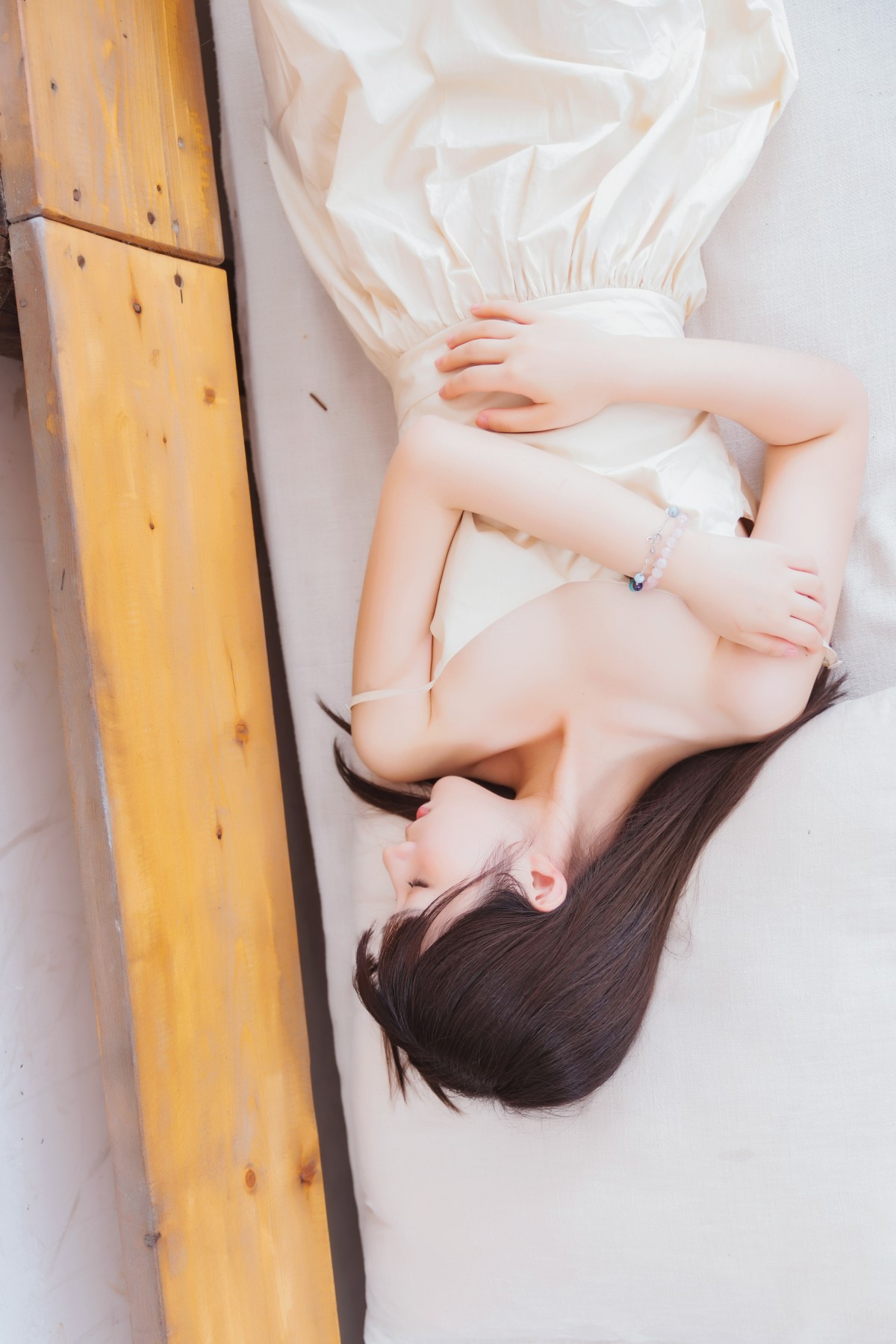 图片[24]-[喵糖映画]VOL.005 镜酱 青涩的性感 – COSPLAY-瞬颜部落