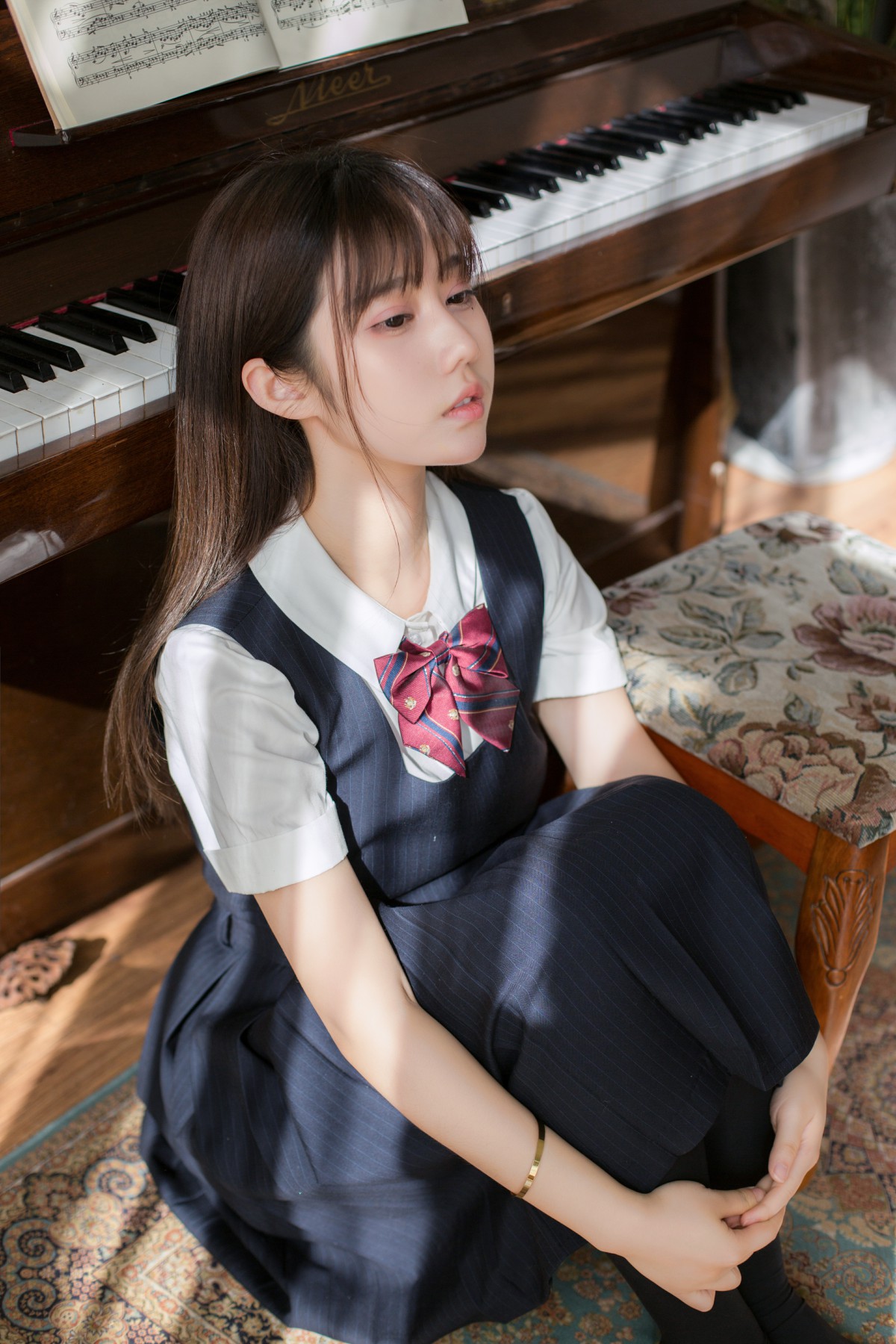 [喵糖映画]VOL.004 镜酱 文静学妹 – COSPLAY-瞬颜部落