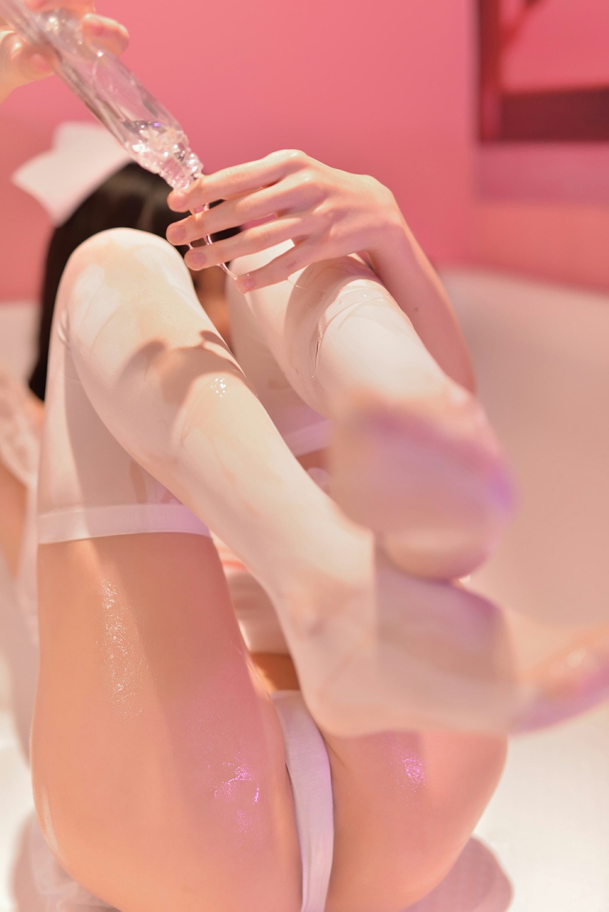 图片[48]-[Cosplay]NAGISA魔物喵 – VOL.04 性感看护师 – COSPLAY-瞬颜部落