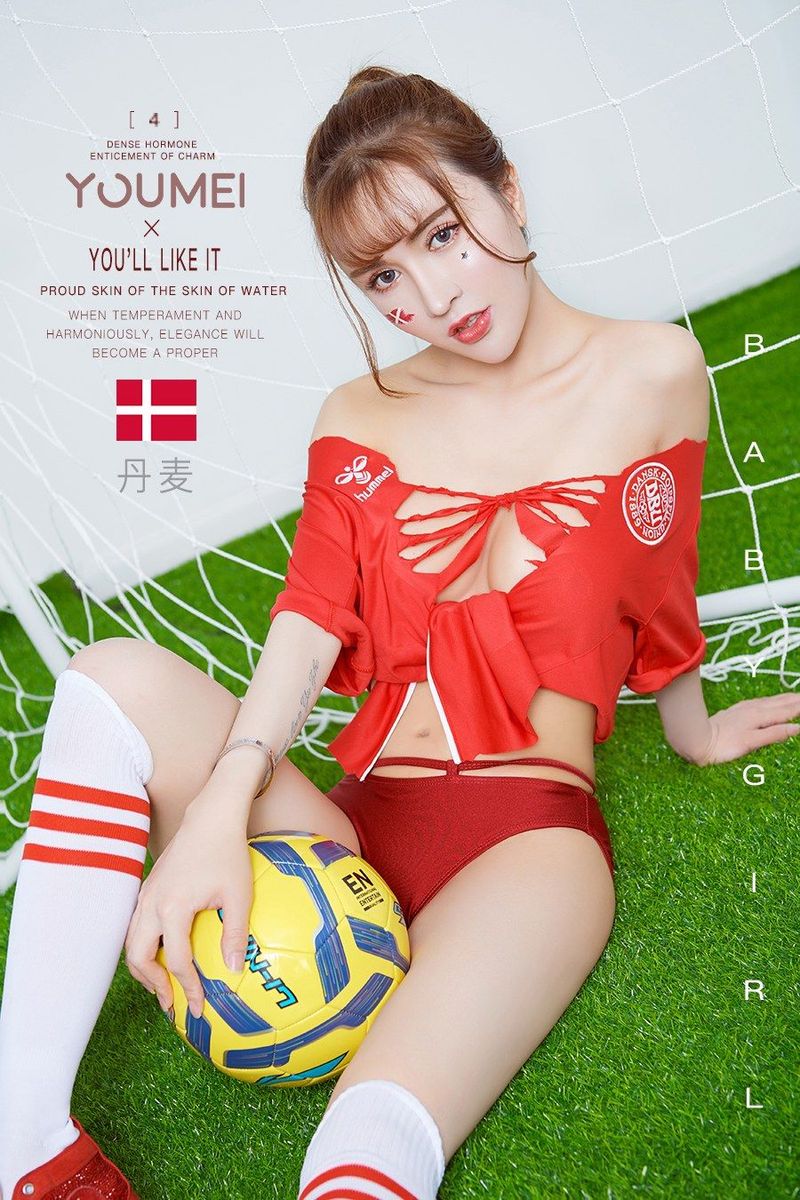 YOUMEI尤美足球宝贝大萱萱修长美腿诱惑翘臀球场魅力写真-御萝部落-瞬颜部落