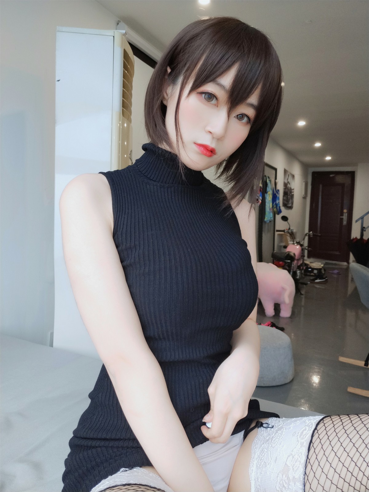 图片[26]-Coser小姐姐白银 – 黑色包臀裙 – COSPLAY-瞬颜部落
