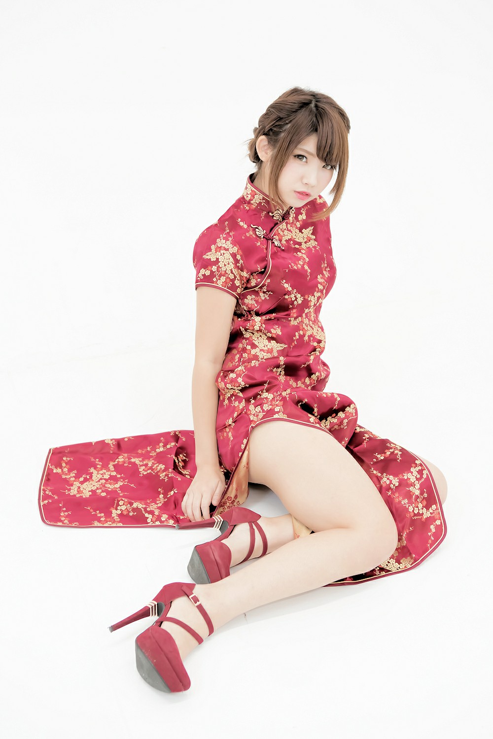 图片[8]-中華娘娘之红色旗袍与美腿高跟 – COSPLAY-瞬颜部落
