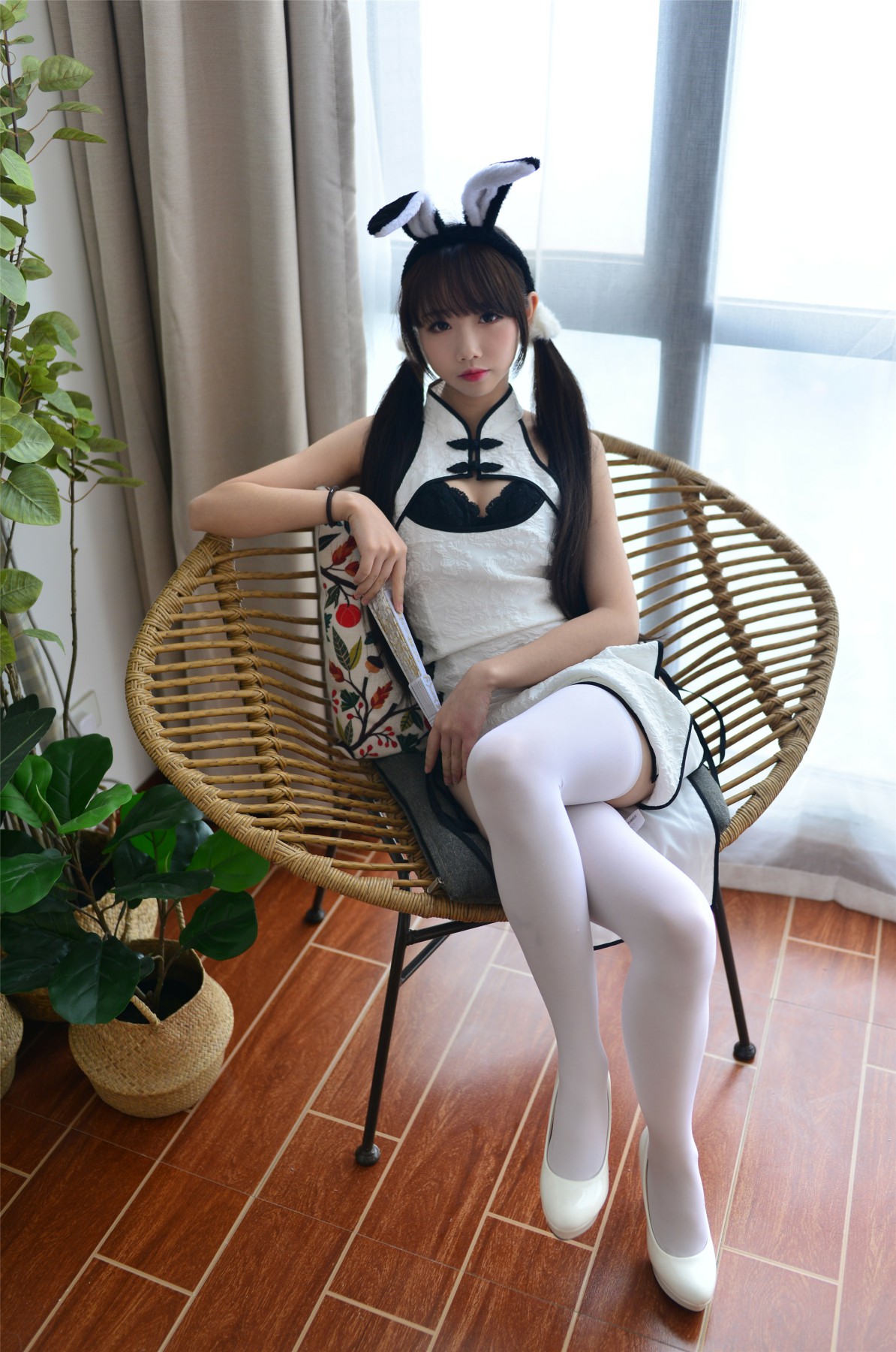 图片[2]-Cos小姐姐雪琪 – 七三旗袍 – COSPLAY-瞬颜部落