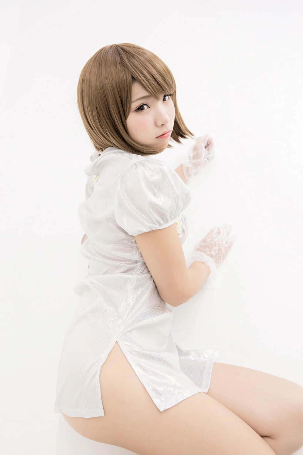 图片[19]-中華娘娘之白色旗袍与美腿高跟 – COSPLAY-瞬颜部落