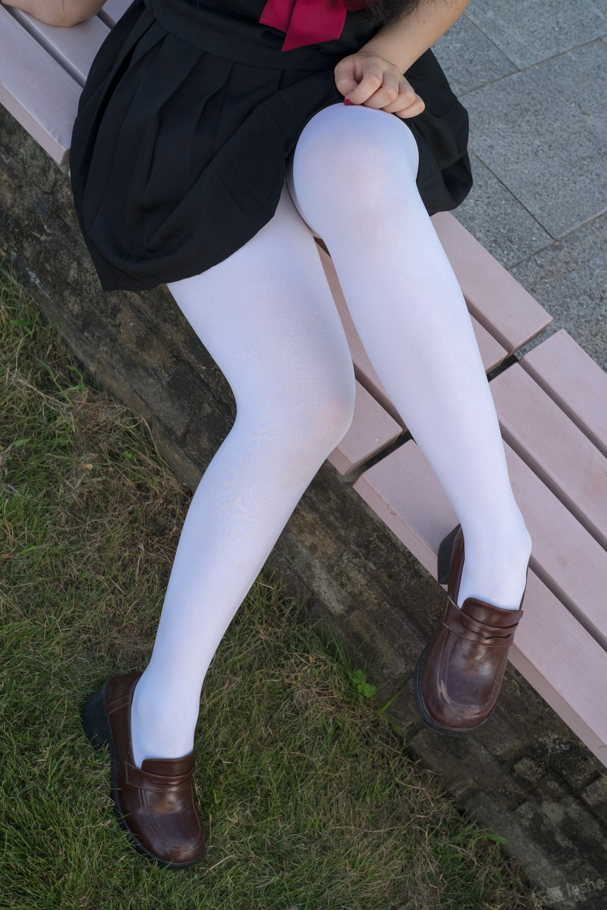 图片[32]-[森萝财团]萝莉丝足写真 Free-003 – COSPLAY-瞬颜部落