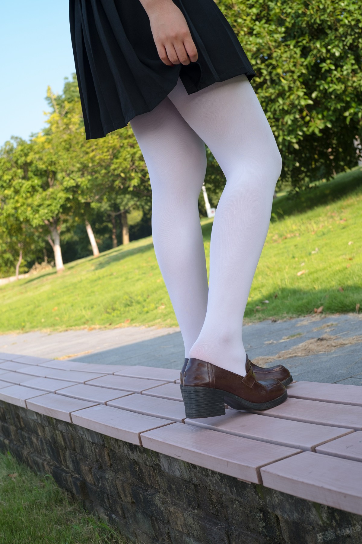 图片[39]-[森萝财团]萝莉丝足写真 Free-003 – COSPLAY-瞬颜部落