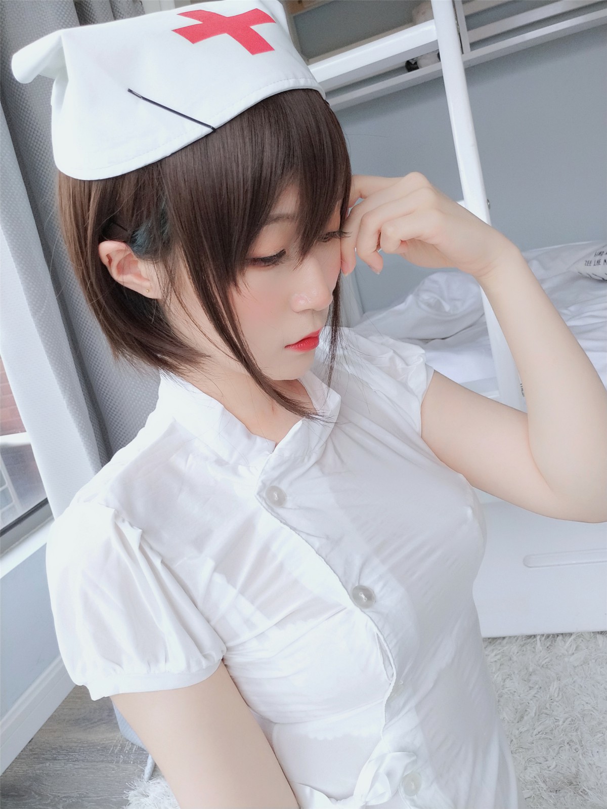 图片[8]-Coser小姐姐白银 – 白丝小护士 – COSPLAY-瞬颜部落
