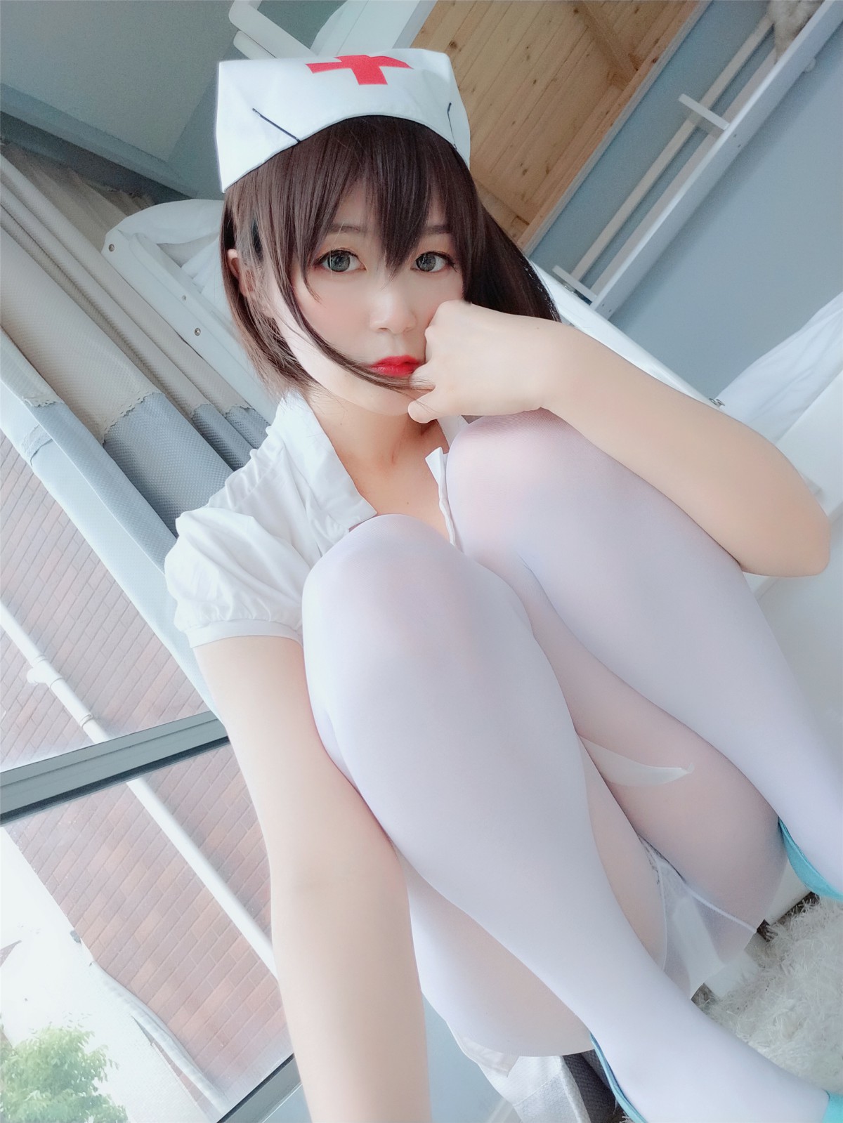 图片[21]-Coser小姐姐白银 – 白丝小护士 – COSPLAY-瞬颜部落