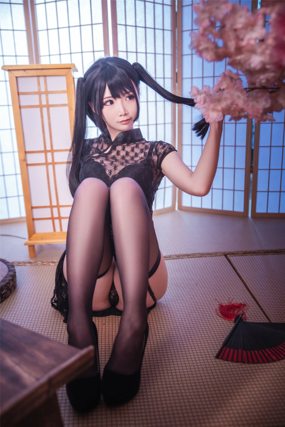 图片[8]-[Cosplay]面饼仙儿 – 黑丝情趣旗袍 – COSPLAY-瞬颜部落