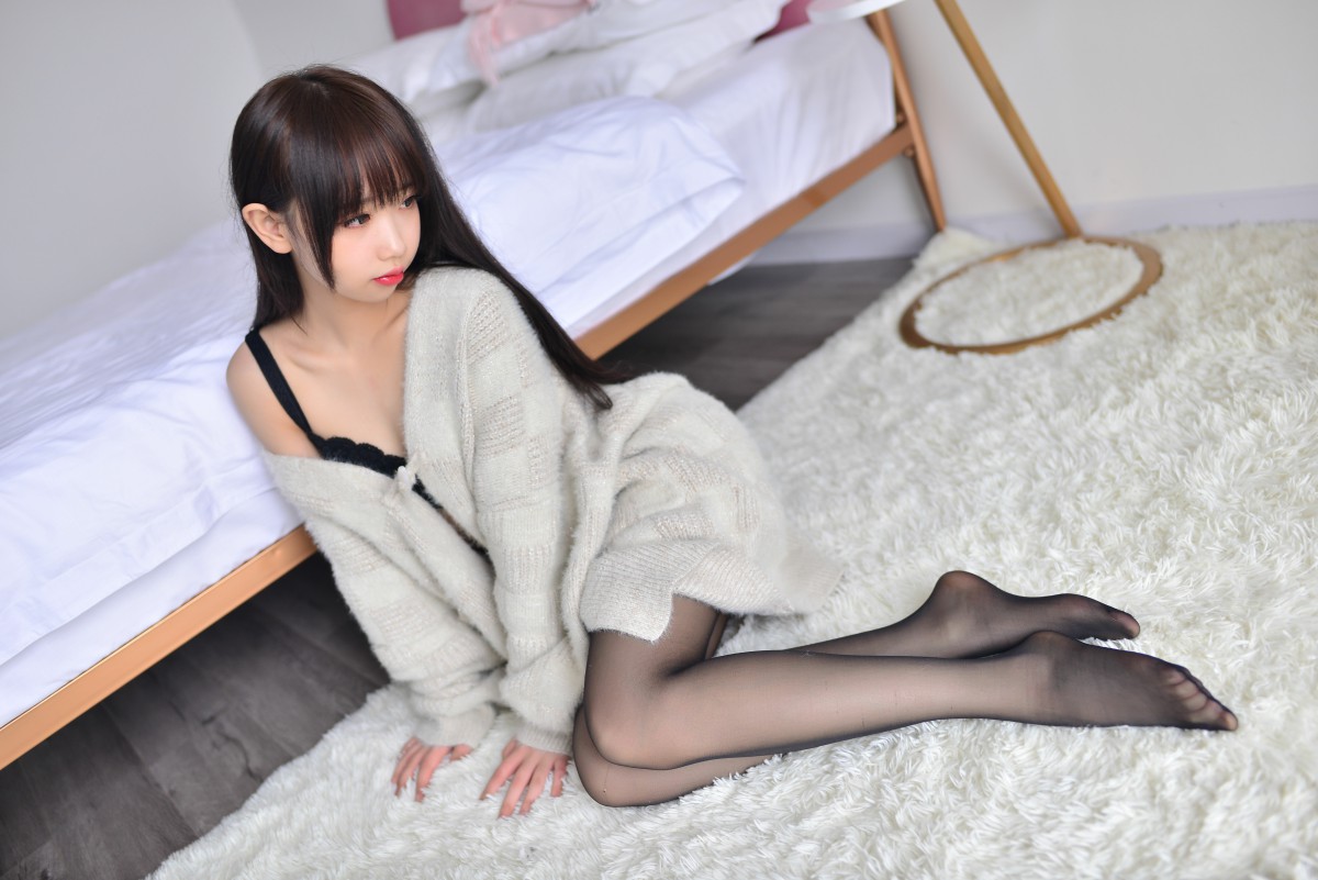 图片[2]-[Cosplay]雪琪 – 毛衣少女 – COSPLAY-瞬颜部落