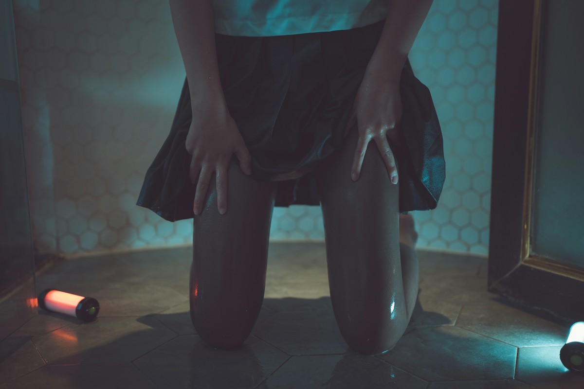 图片[16]-[Cosplay]面饼仙儿 – 脑内少女 浴缸黑丝 – COSPLAY-瞬颜部落