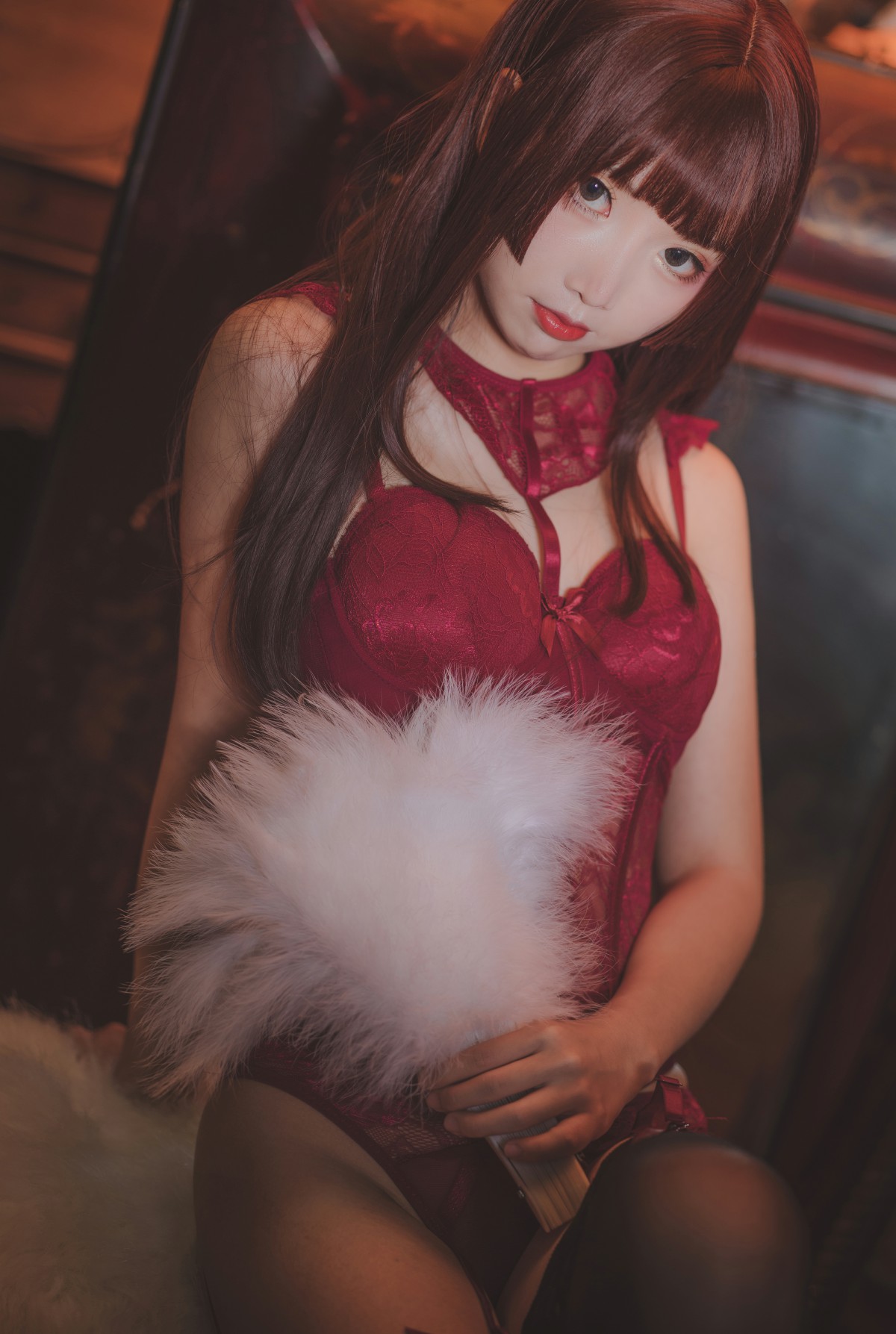 图片[11]-[Cosplay]面饼仙儿 – 脑内少女 红色束衣 – COSPLAY-瞬颜部落