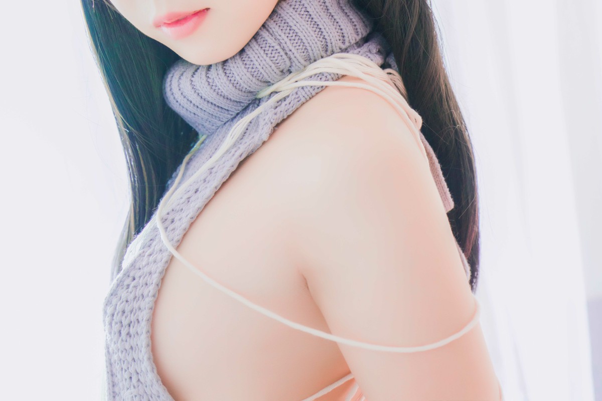 图片[35]-[Cosplay]面饼仙儿 – 露背毛衣 – COSPLAY-瞬颜部落
