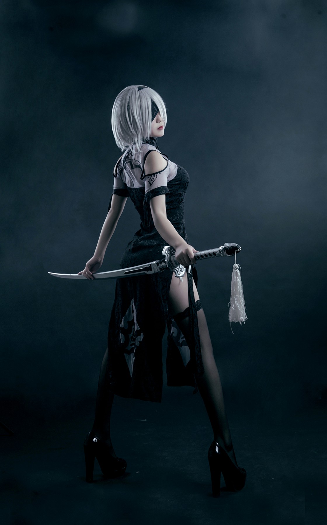 图片[3]-[Cosplay]穿旗袍的2B小姐姐 – COSPLAY-瞬颜部落