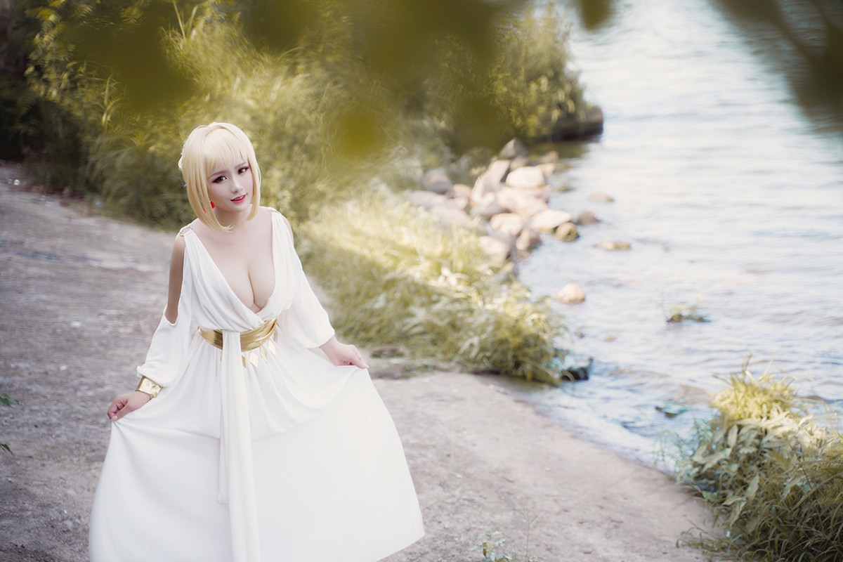 图片[29]-甜美女神 白裙飘逸难以抵挡的诱惑 – COSPLAY-瞬颜部落