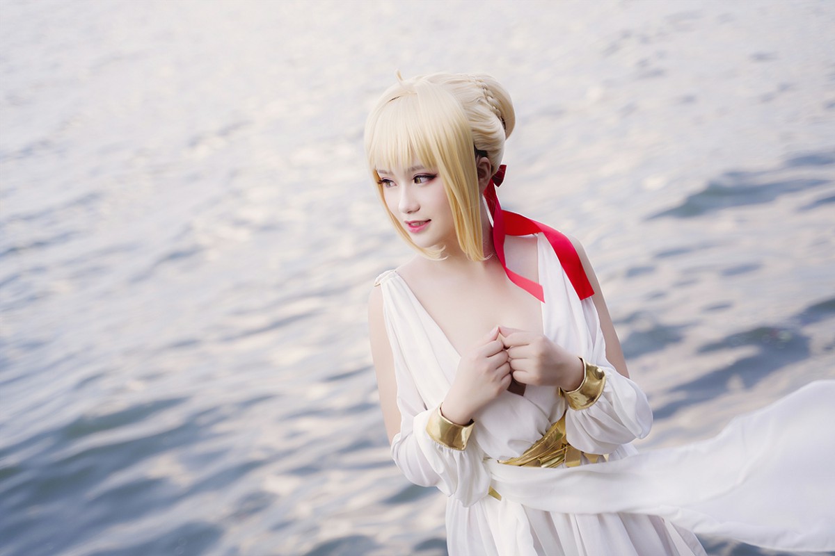 图片[32]-甜美女神 白裙飘逸难以抵挡的诱惑 – COSPLAY-瞬颜部落