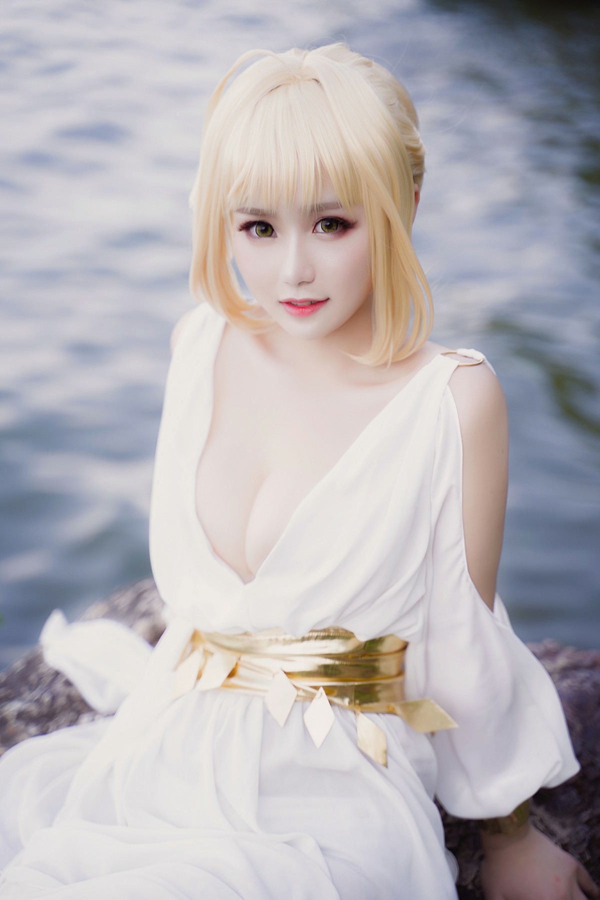 图片[33]-甜美女神 白裙飘逸难以抵挡的诱惑 – COSPLAY-瞬颜部落