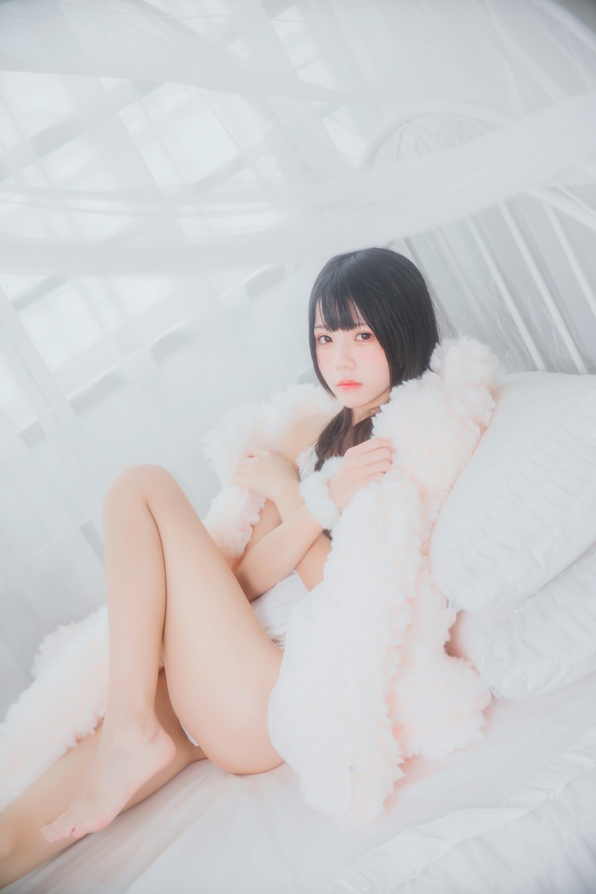 图片[13]-萝莉风COS 桜桃喵 – 纯白私房 – COSPLAY-瞬颜部落