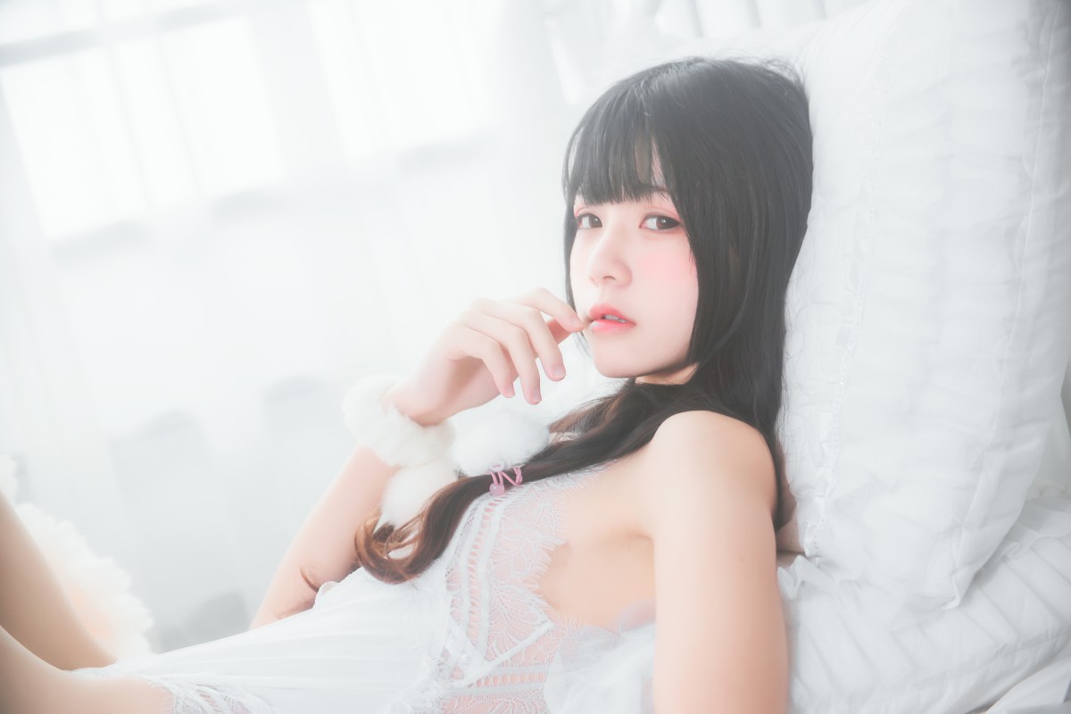 图片[39]-萝莉风COS 桜桃喵 – 纯白私房 – COSPLAY-瞬颜部落