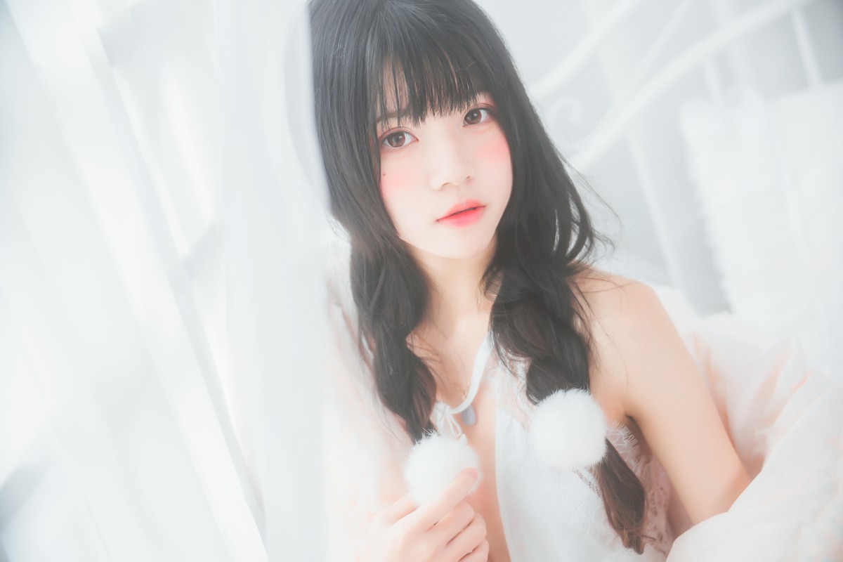 图片[43]-萝莉风COS 桜桃喵 – 纯白私房 – COSPLAY-瞬颜部落