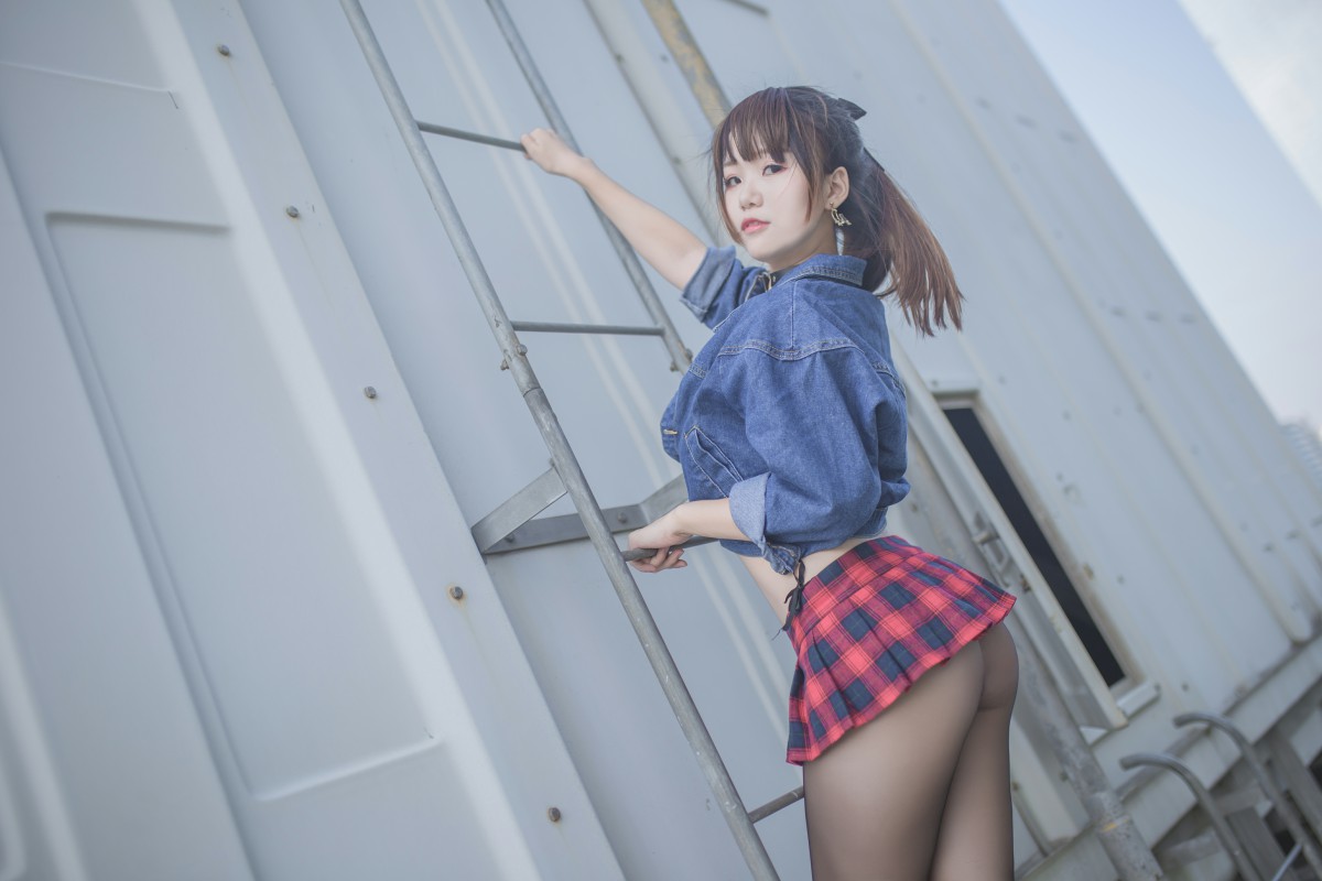 图片[8]-性感人气COSER Yoko宅夏Cos – 红色格子 – COSPLAY-瞬颜部落