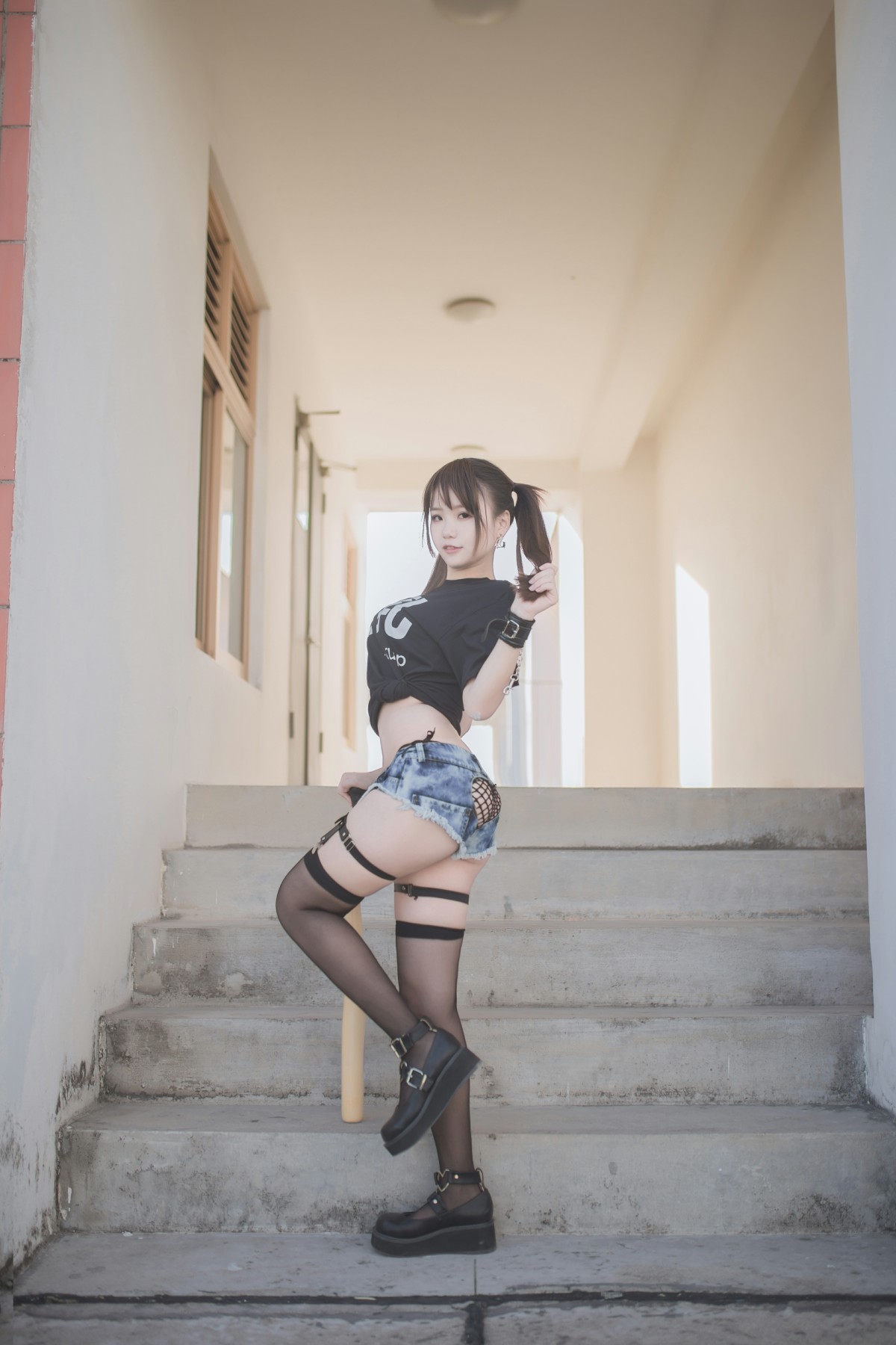 图片[5]-性感人气COSER Yoko宅夏Cos – 巨乳 – COSPLAY-瞬颜部落