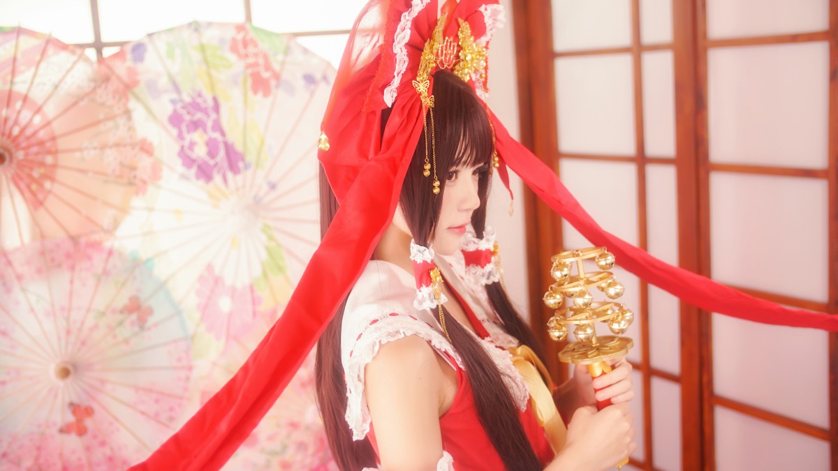 图片[2]-萝莉风COS 桜桃喵 – 灵梦 新年快乐 – COSPLAY-瞬颜部落