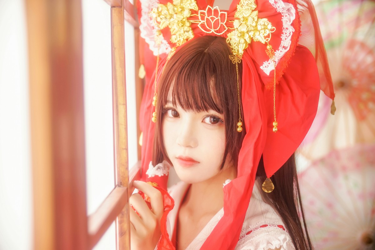 图片[8]-萝莉风COS 桜桃喵 – 灵梦 新年快乐 – COSPLAY-瞬颜部落