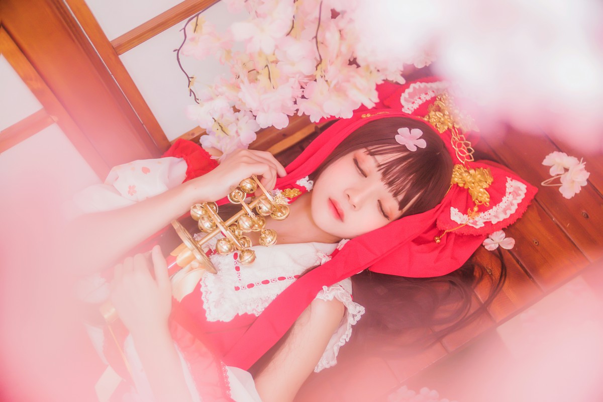 图片[39]-萝莉风COS 桜桃喵 – 灵梦 新年快乐 – COSPLAY-瞬颜部落