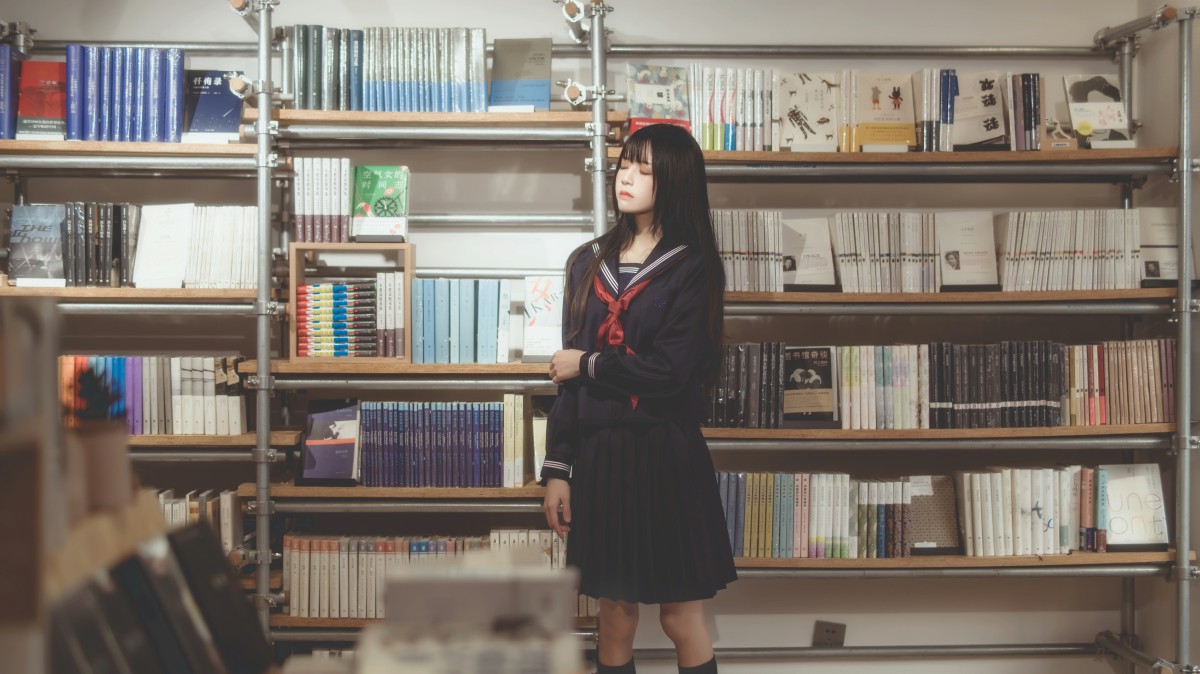 图片[42]-萝莉风COS 桜桃喵 – 黑色水手服 – COSPLAY-瞬颜部落