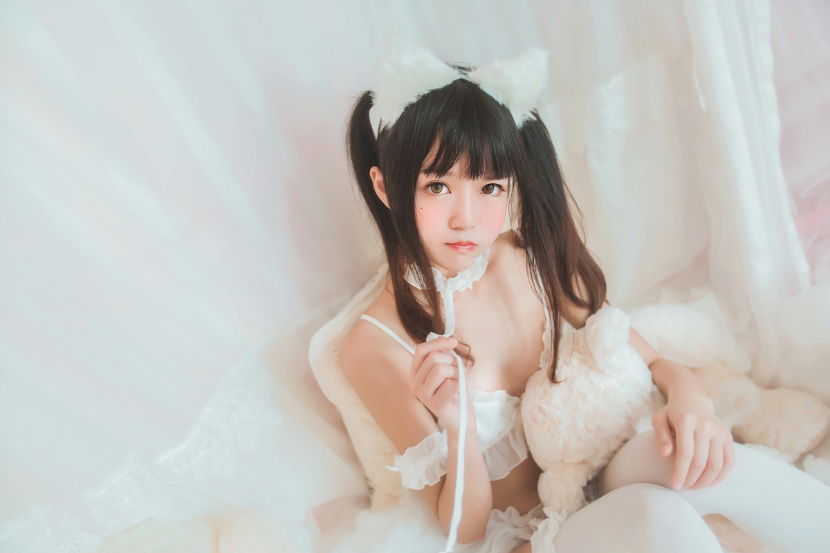 图片[19]-萝莉风COS 桜桃喵 – 白猫 – COSPLAY-瞬颜部落
