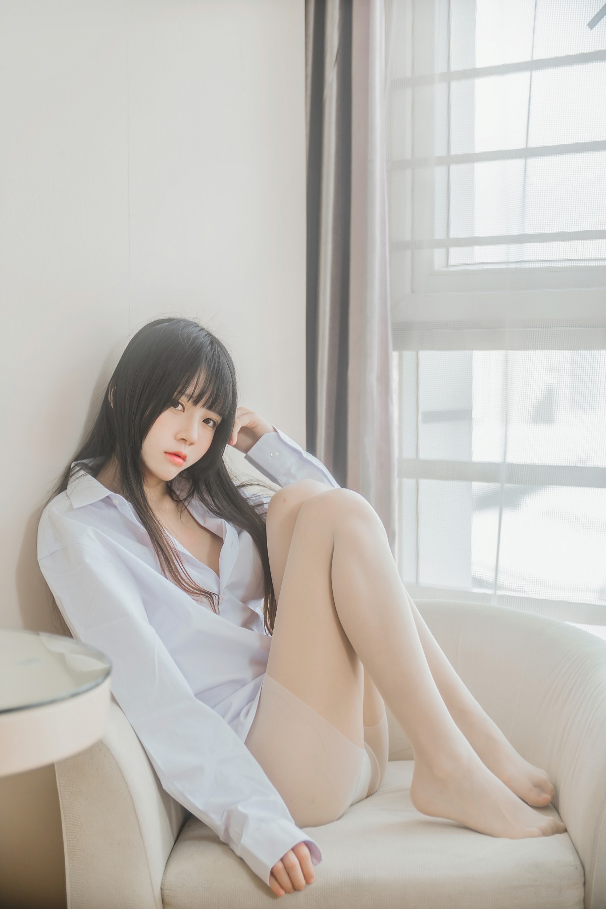 图片[3]-萝莉风COS 桜桃喵 – 白衬衫散发 – COSPLAY-瞬颜部落