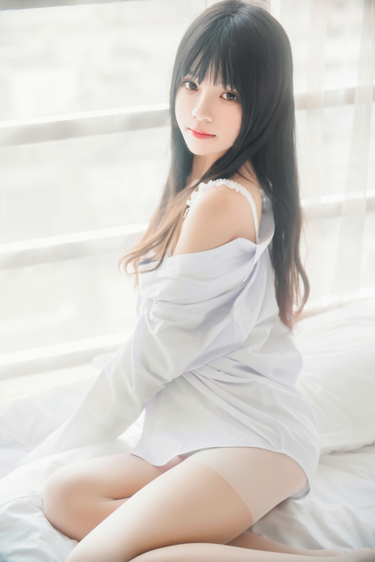 图片[31]-萝莉风COS 桜桃喵 – 白衬衫散发 – COSPLAY-瞬颜部落