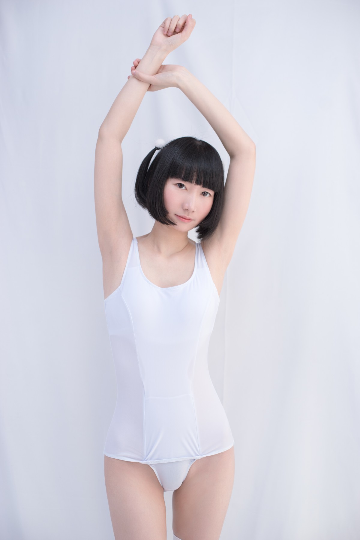 图片[2]-[轻兰映画写真]SPL.001 白色纯情丝袜秀 – COSPLAY-瞬颜部落
