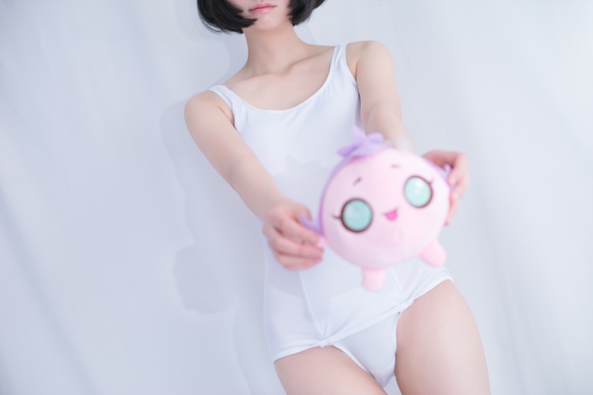 图片[4]-[轻兰映画写真]SPL.001 白色纯情丝袜秀 – COSPLAY-瞬颜部落