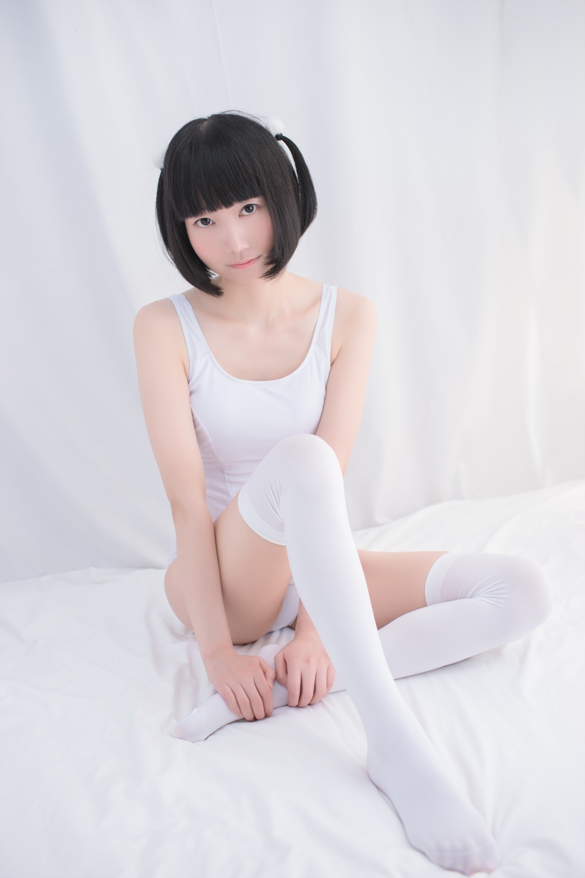 图片[5]-[轻兰映画写真]SPL.001 白色纯情丝袜秀 – COSPLAY-瞬颜部落