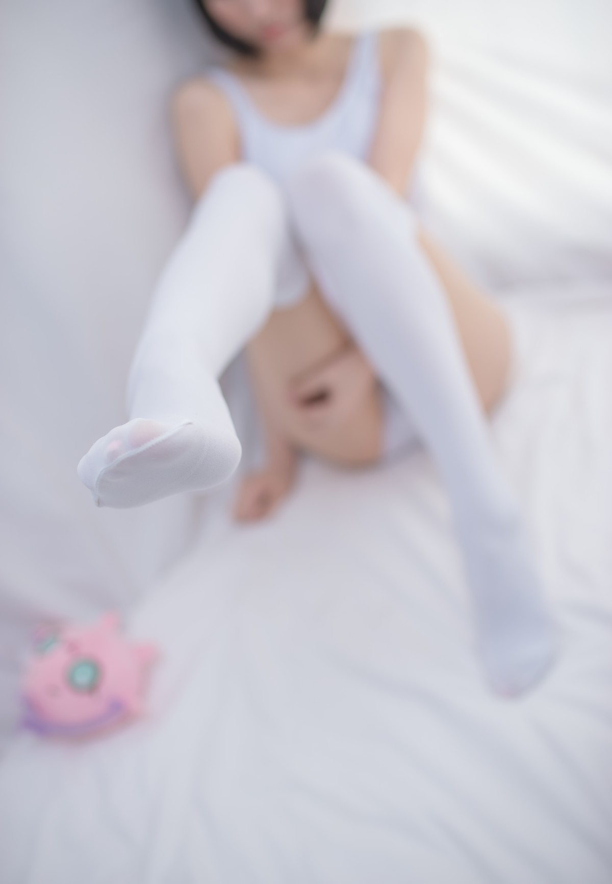 图片[18]-[轻兰映画写真]SPL.001 白色纯情丝袜秀 – COSPLAY-瞬颜部落