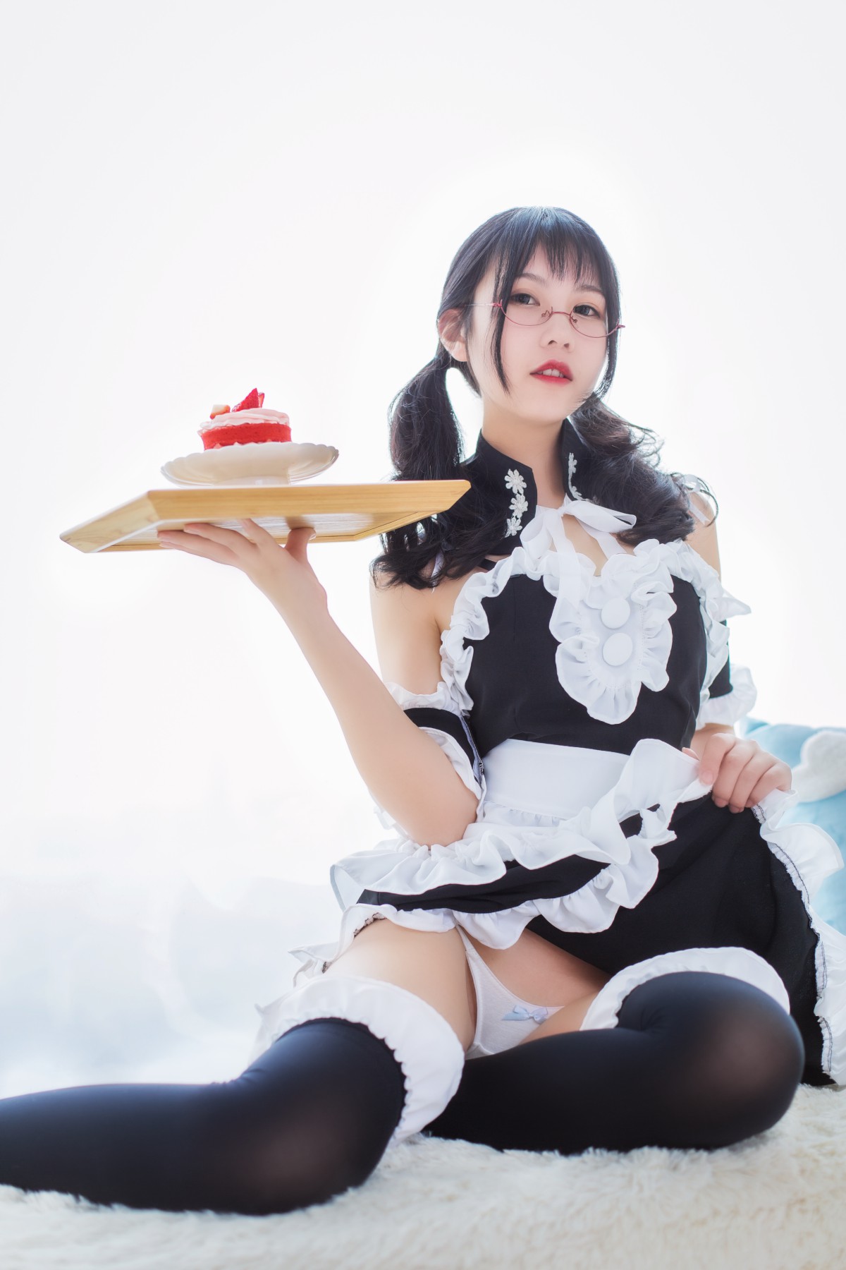 图片[5]-COS美女 逐月SU写真 – 女仆 – COSPLAY-瞬颜部落