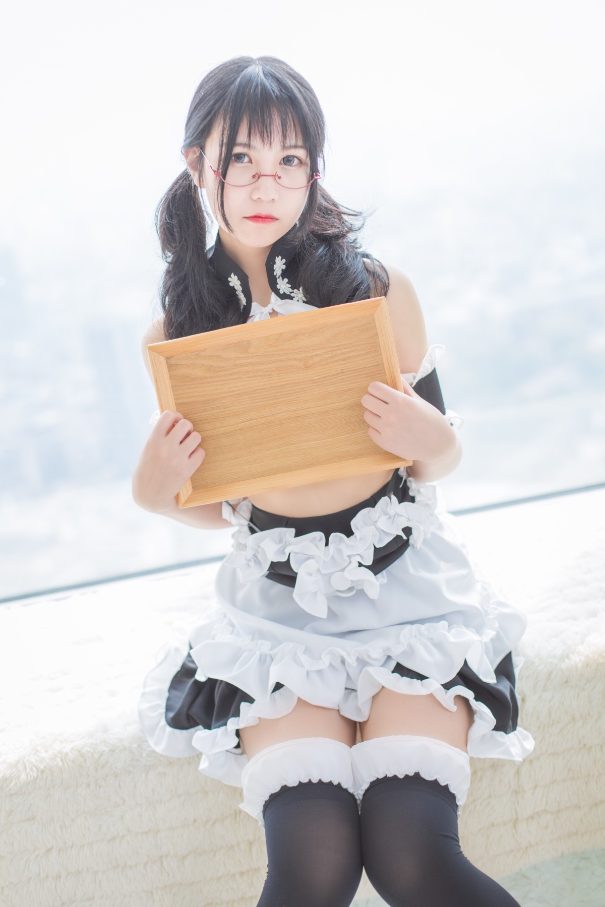 图片[20]-COS美女 逐月SU写真 – 女仆 – COSPLAY-瞬颜部落