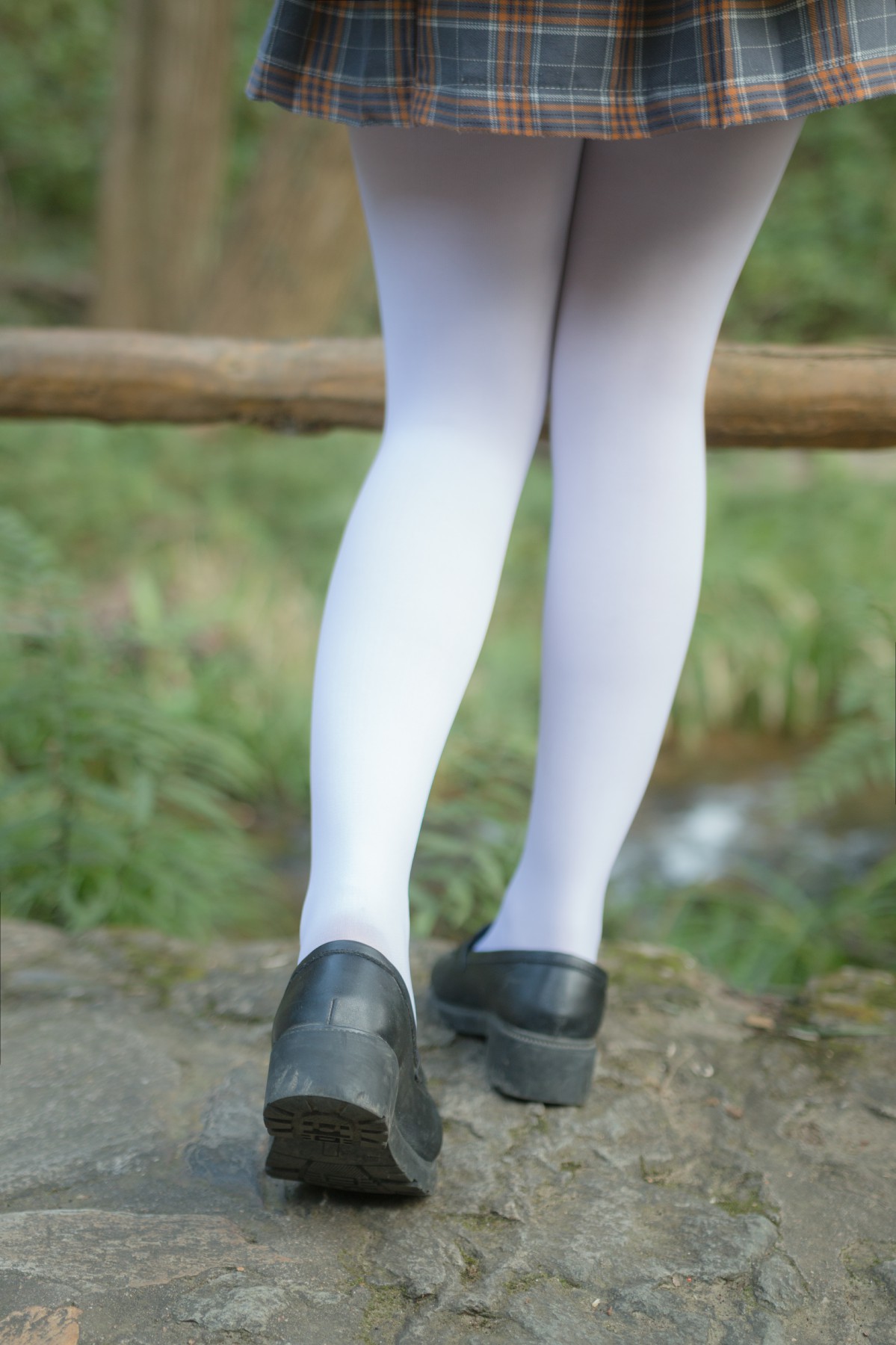 图片[28]-[轻兰映画写真]VOL.002_轻兰映画_福利社 – COSPLAY-瞬颜部落