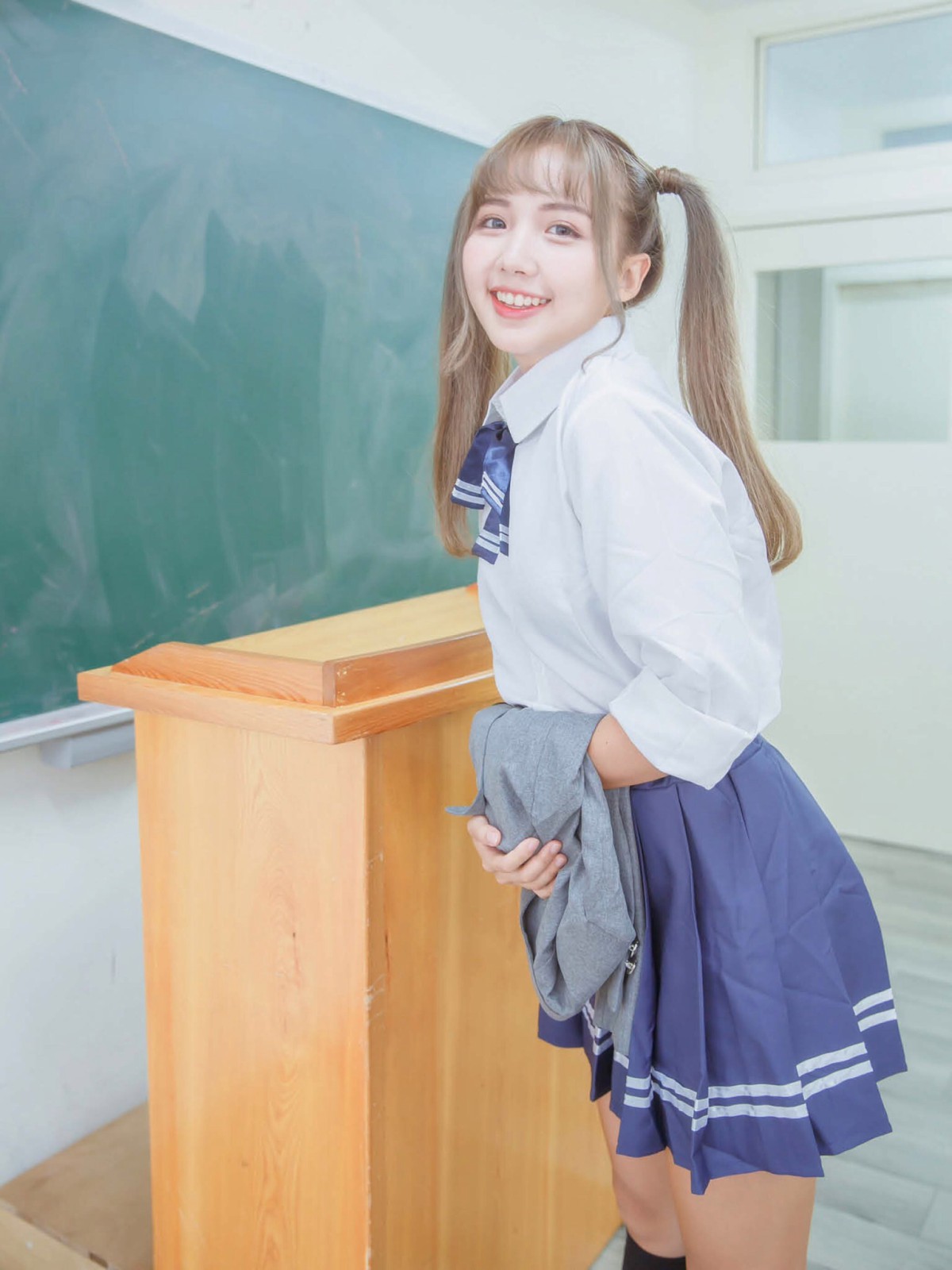 图片[21]-[JUICY]多汁女孩連思涵02 蜜糖的诱惑甜死人不偿命 – COSPLAY-瞬颜部落