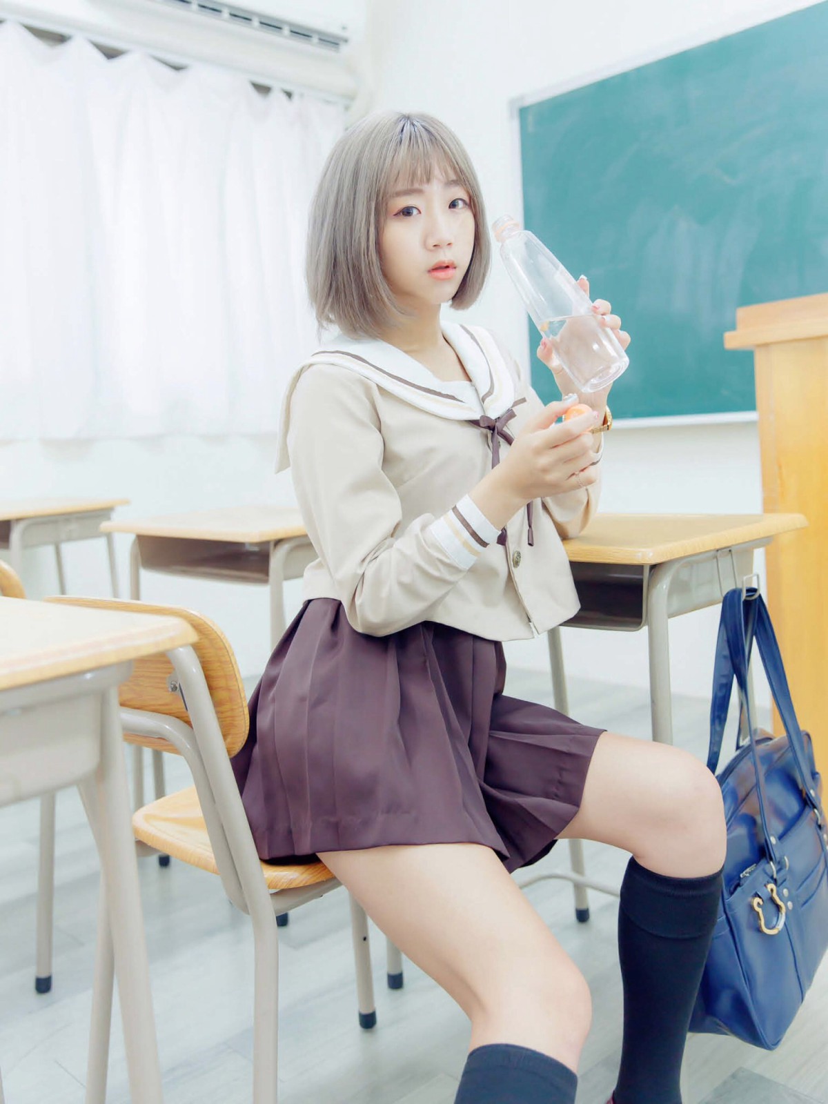 图片[4]-[JUICY]多汁女孩阮靖貽 水手服挑逗可爱单纯学生 – COSPLAY-瞬颜部落
