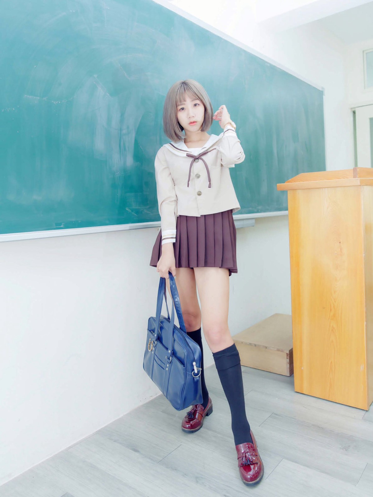 图片[29]-[JUICY]多汁女孩阮靖貽 水手服挑逗可爱单纯学生 – COSPLAY-瞬颜部落