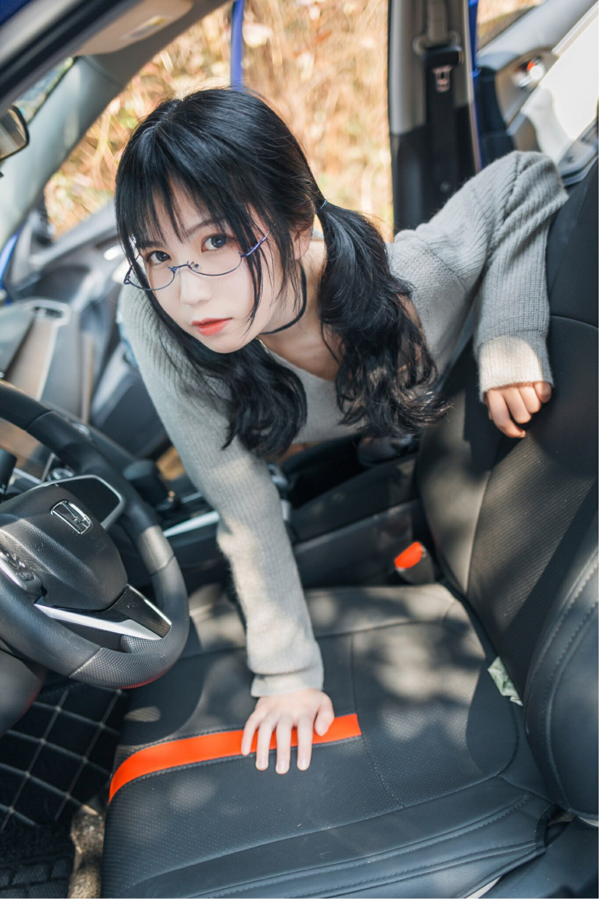 图片[13]-COSER美女逐月su – 车内篇 – COSPLAY-瞬颜部落